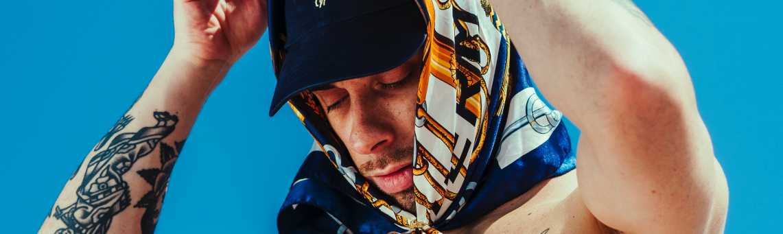 Header background lg